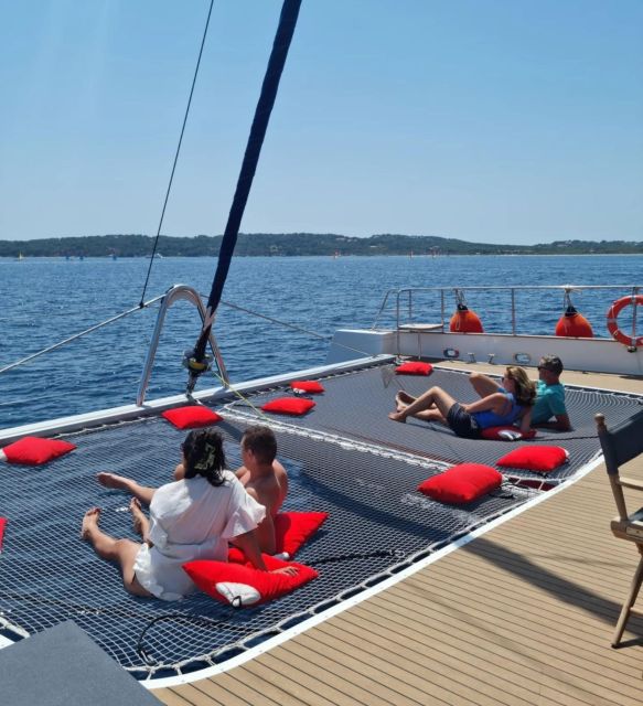Hyères: Half-Day Cruise Along the Hyères Coastline. - Key Points