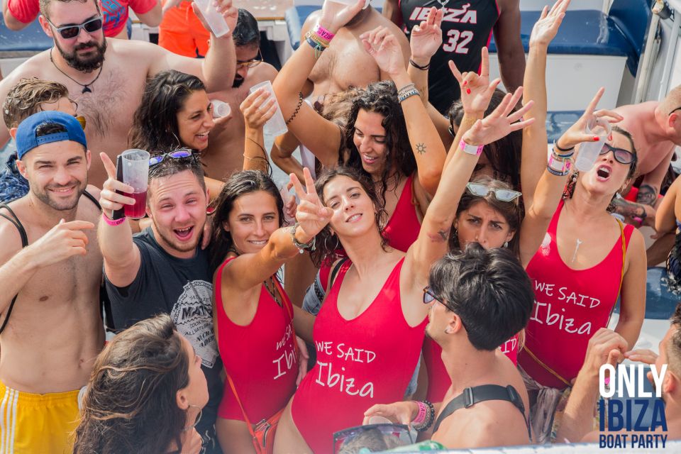 Ibiza: Hot Boat Party With Open Bar - Key Points