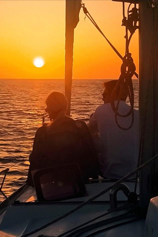 Ibiza: Sunset Boat Trip With Appetizers, Only up to 6 Guests - Key Points