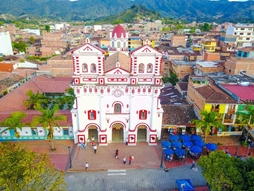 Medellín: Private Guatapé Tour With Breakfast, Lunch & Cruise - What to Expect