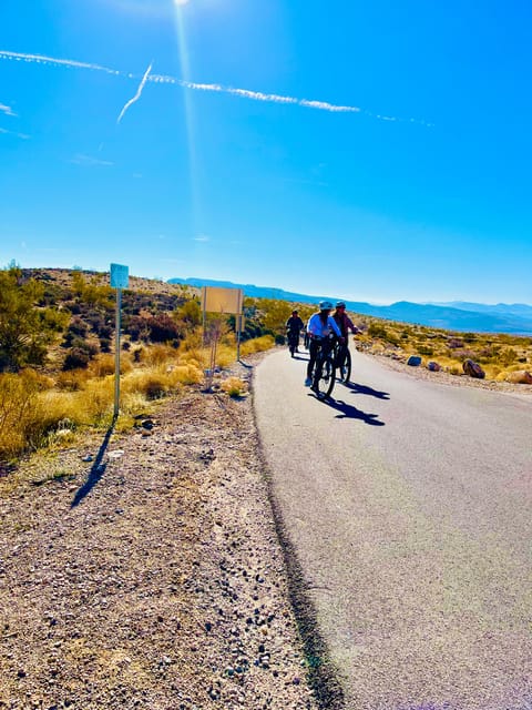 Tesla Self Guided Red Rock Canyon Loop Tour - Additional Experiences