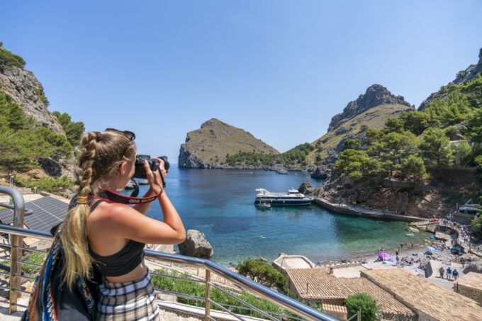 Mallorca: Island Tour With Boat, Tram & Train From the South - Languages Offered