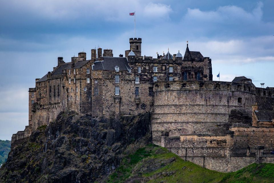 Edinburgh: Must-See In App Audio Tour - Tips for an Enjoyable Tour