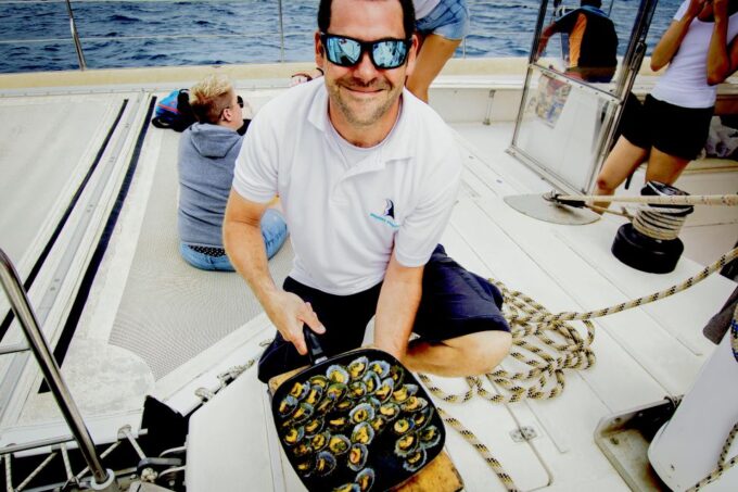 From Lanzarote: Sailing Day Trip Around La Graciosa - Highlights and Important Information