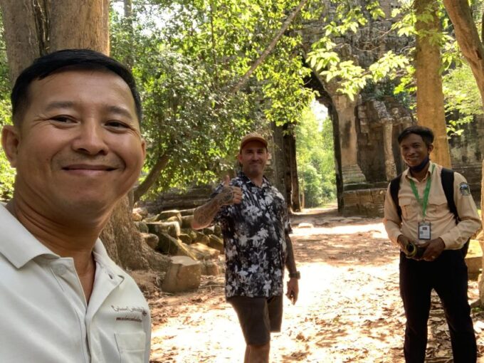 Angkor Wat With Small Tour Circle - Booking and Cancellation Policy