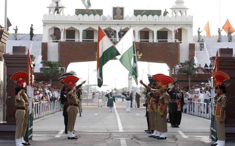 Indo-Pak Beating Retreat Ceremony at Wagah Border & Dinner - Key Points