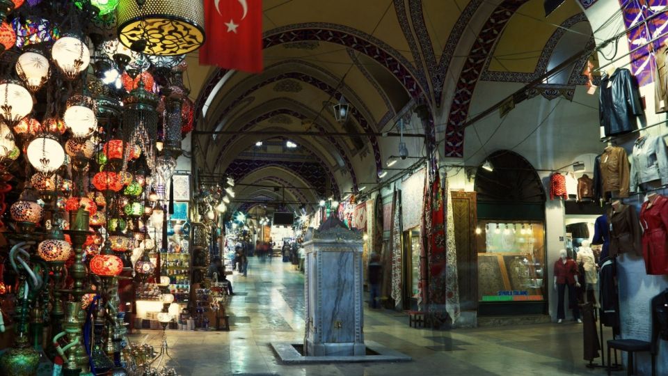 Istanbul: Basilica Cistern Skip-the-line Entry & Guided Tour - Key Points