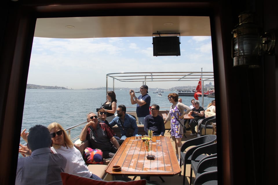 Istanbul: Bosphorus Strait and Black Sea Lunch Cruise - Key Points