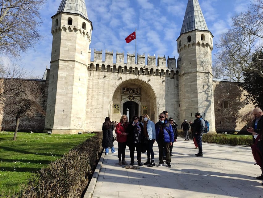 Istanbul: Full-Day Old City Tour With Lunch and Transfers - Tour Overview