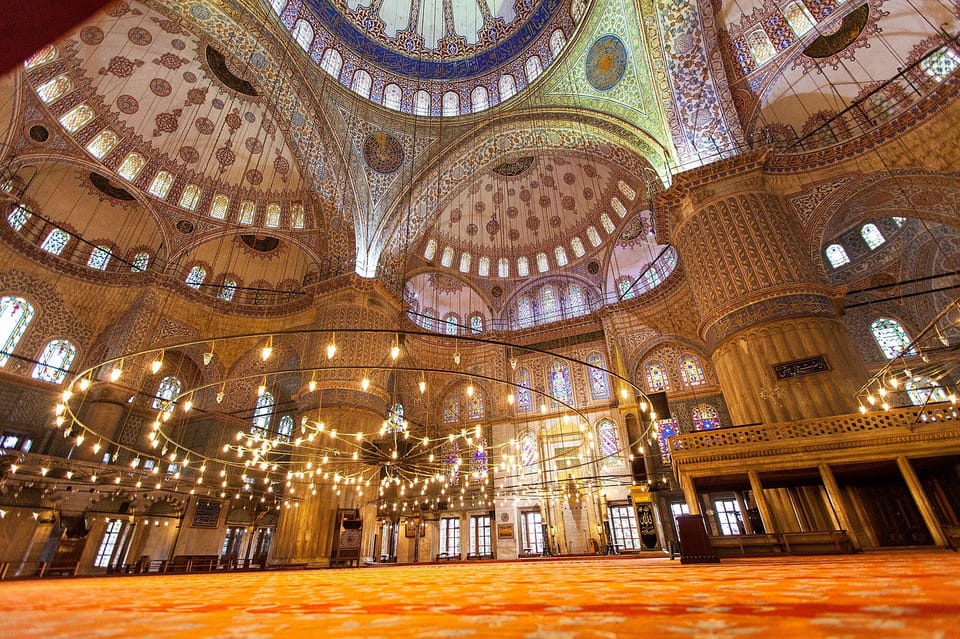 Istanbul: Hagia Sofia, Blue Mosque, and Grand Bazaar Tour - Key Points