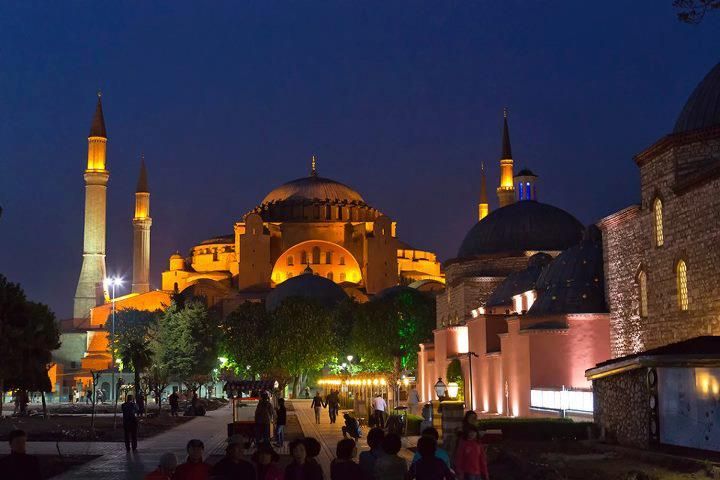 Istanbul-St Sophia,Blue Mosque,Hippodrome Guided Tour - Key Points