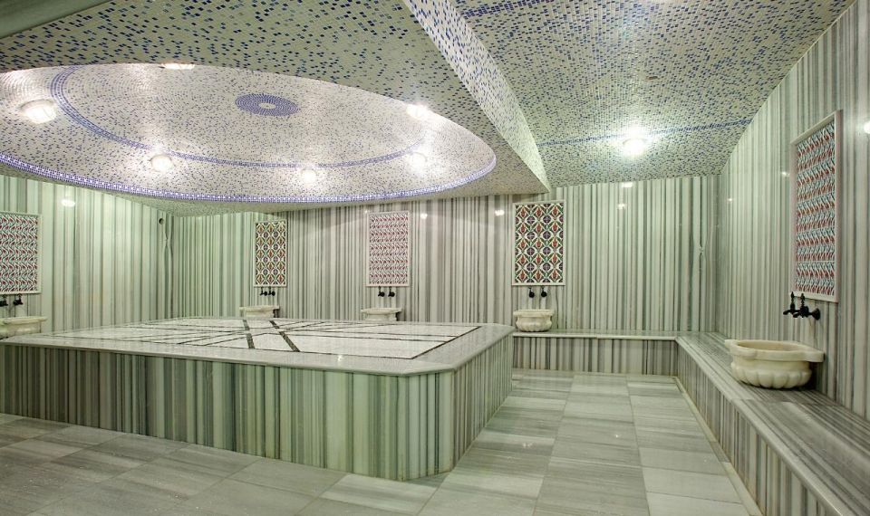 Istanbul: Traditional Turkish Bath - Key Points