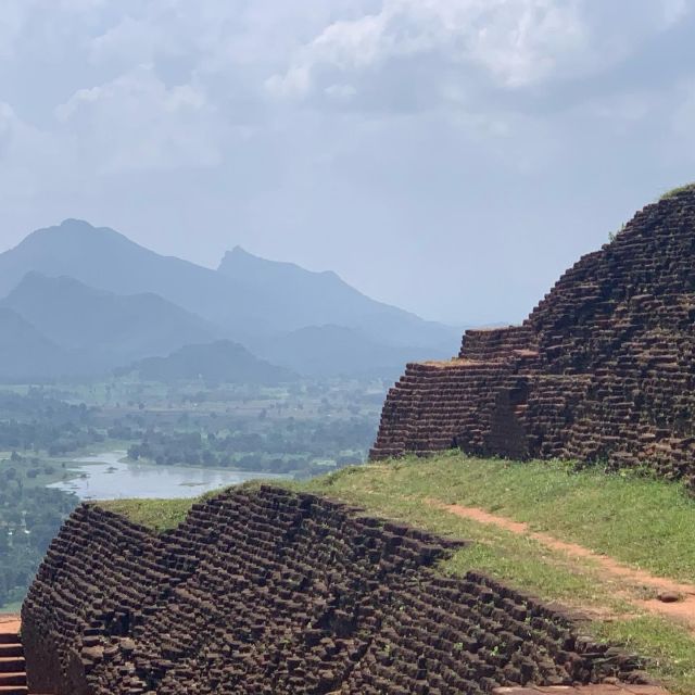 Kalutara: From Sigiriya Lion Rock and Dambulla Day Tour - Good To Know