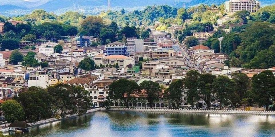 Kandy: City Tour by Tuk-Tuk! - Good To Know