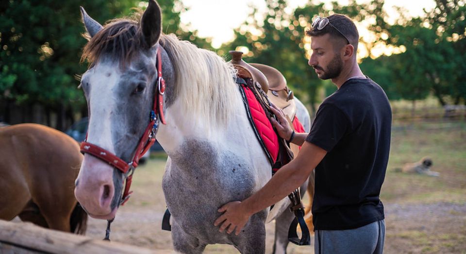 Kastraki: Horse Riding Adventure Under the Meteora Rocks - Key Points