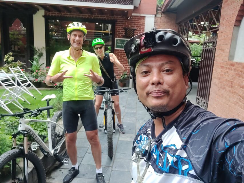 Kathmandu: Cycling Tour 2 Night 3 Days Kathmandu Valley. - Key Points