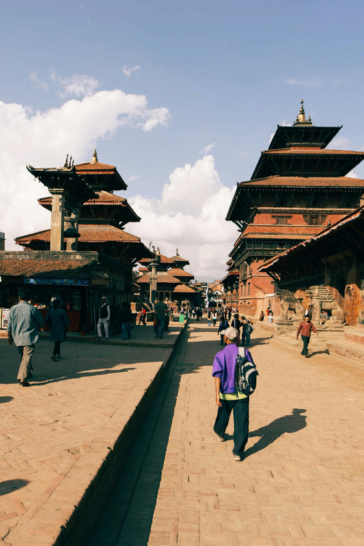Kathmandu Durbar Walking Tour With Smartphone App - Key Points