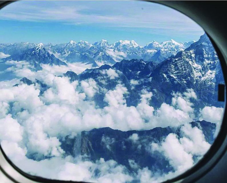 Kathmandu: Everest Mountain Flight With Private Transfers - Key Points