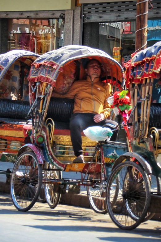 Kathmandu: Half-Day Walking Tour With Local Guide - Key Points