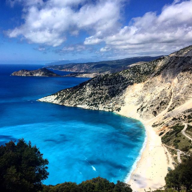 Kefalonia: Melissani Lake, Drogarati Cave, & Myrtos Day Trip - Key Points