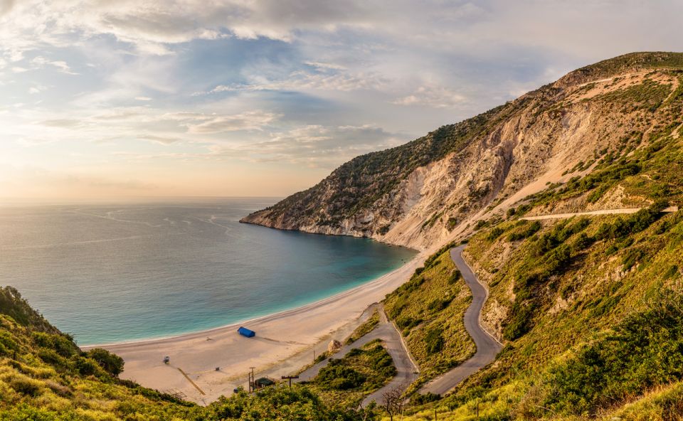 Kefalonia: the Caves & Myrtos Beach - Key Points