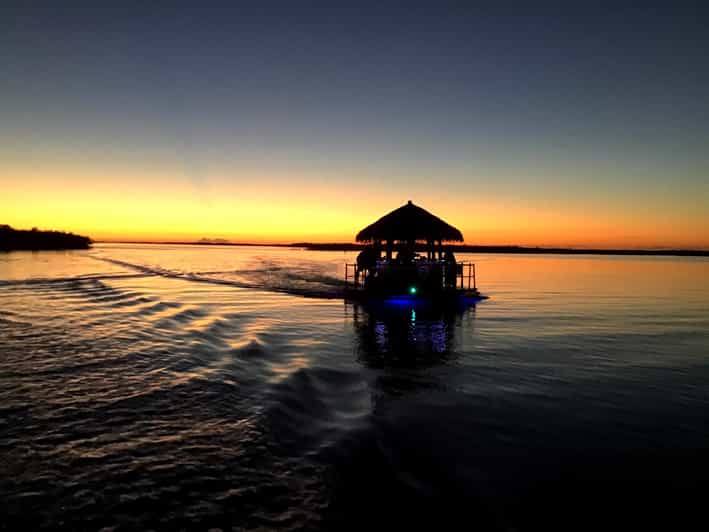 Key Largo: Cruisin Tikis Key Largo - Sunset Cruise - Key Points