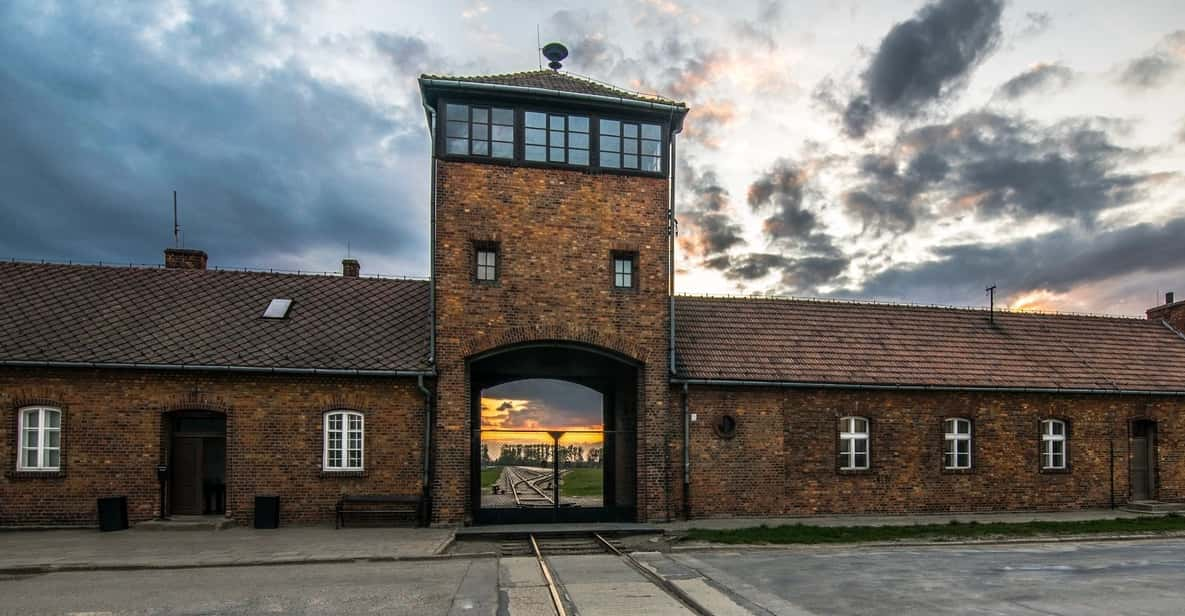 Krakow: Auschwitz-Birkenau Guided Tour With Pickup & Lunch - Good To Know