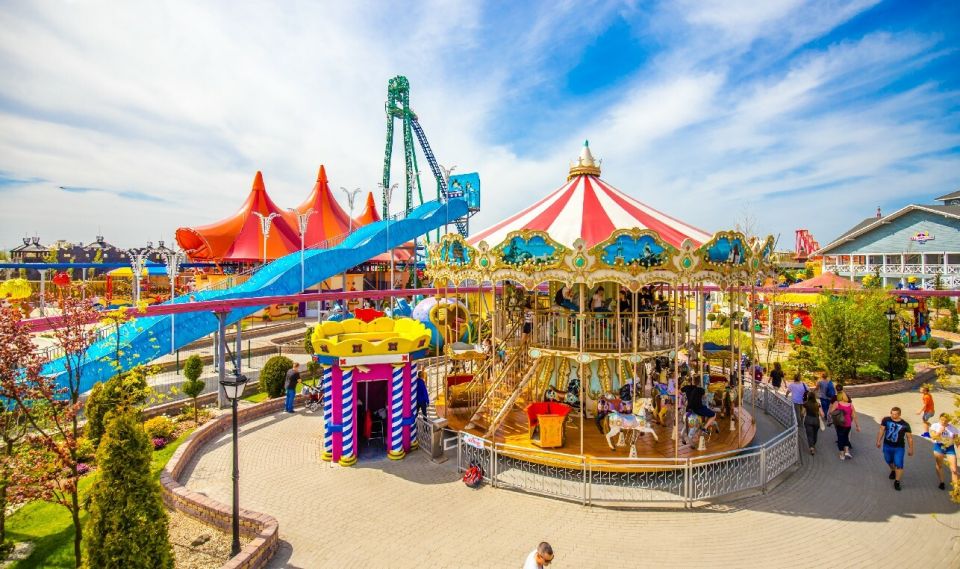 Krakow: Energylandia Amusement Park Winter Kingdom & Summer - Good To Know