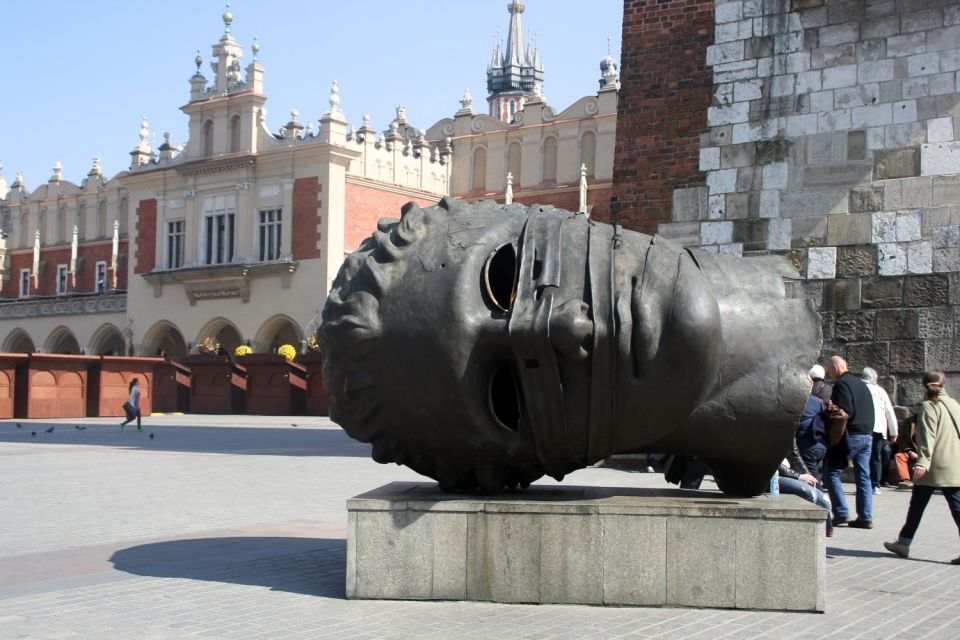 Krakow: Guided/Golf Cart Tour W/ Wawel & Underground Museum - Good To Know