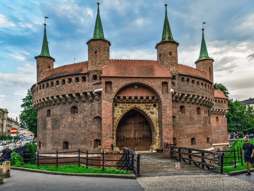 Krakow in a Nutshell: A Self-Guided Audio Walk in English - Good To Know