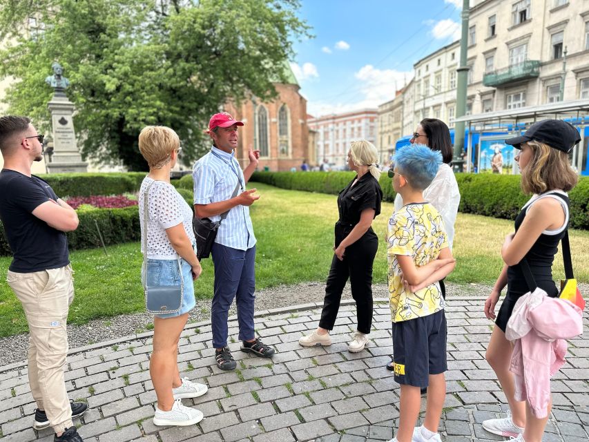 Krakow Old Town Highlights Private Walking Tour - Good To Know