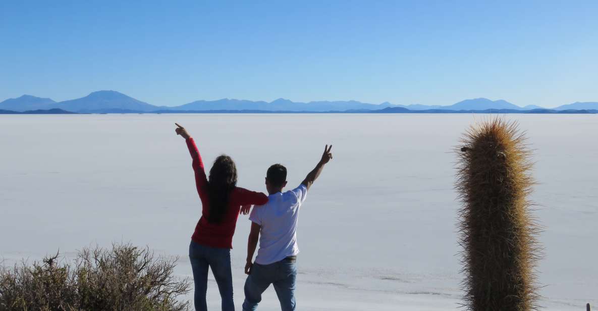 La Paz: 5-Day Uyuni Salt Flats by Bus With Private Hotels. - Key Points