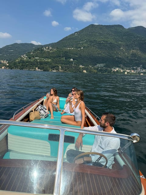 Lake Como: Private Tour on a Vintage Boat - Key Points