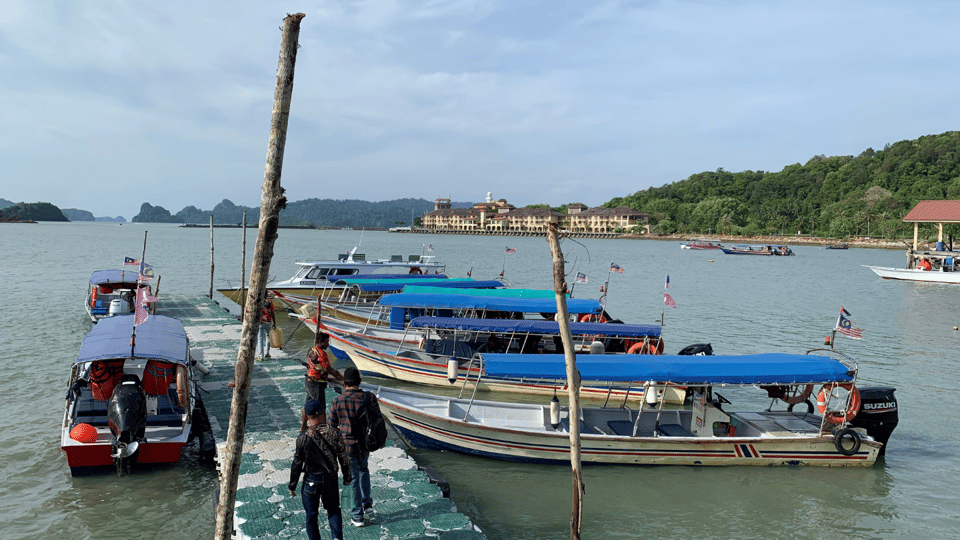 Langkawi Premium Island Hopping With BBQ Lunch - Key Points