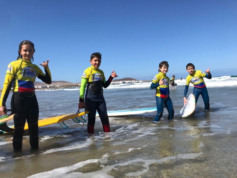 Lanzarote: Famara Beach Surfing Lessons