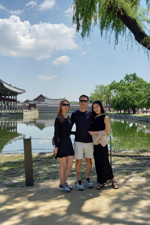 Layover Tour to Gyeongbokgung-Folk Museum-Bukchon-Insadong - Key Points