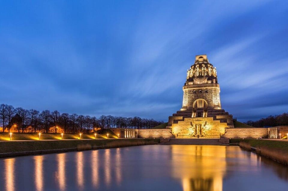 Leipzig : Must-See Attractions Walking Tour With a Guide - Key Points