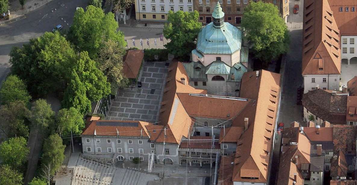 Ljubljana: Self-Guided Walking Tour - Key Points