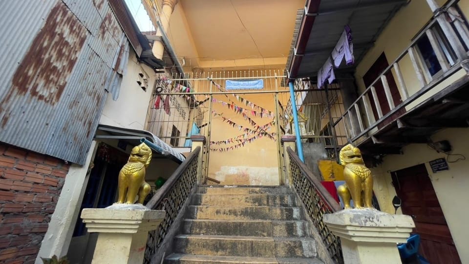 Local Market & Culture Walking Tour of Phnom Penh City - Good To Know