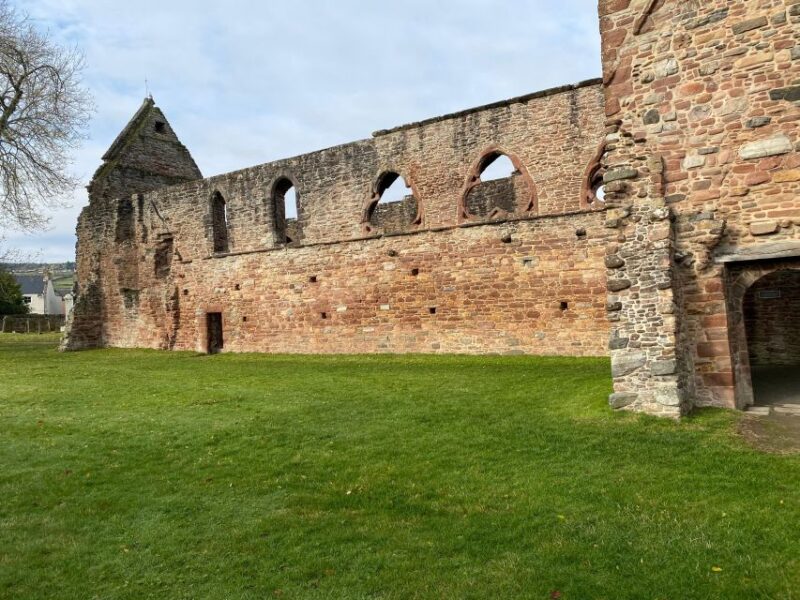 Loch Ness, Inverness and Outlander Sites From Invergordon - Key Points