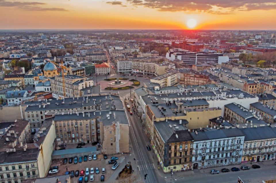 Lodz: Full Day Tour From Warsaw by Private Car - Good To Know