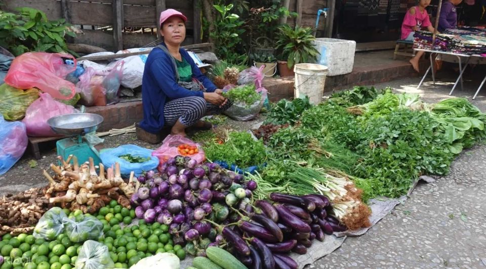 Luang Prabang: Foodie Walking Tour & Monk Blessing - Key Points