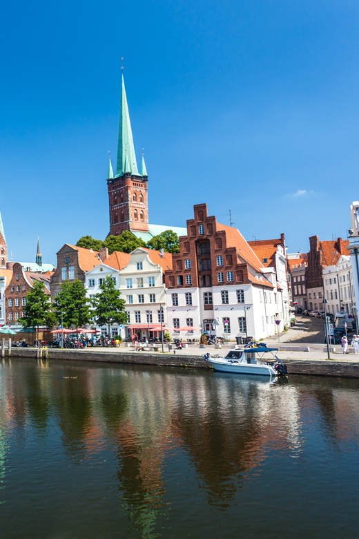 Lübeck: 1-Hour Splash Bus City Tour - Key Points