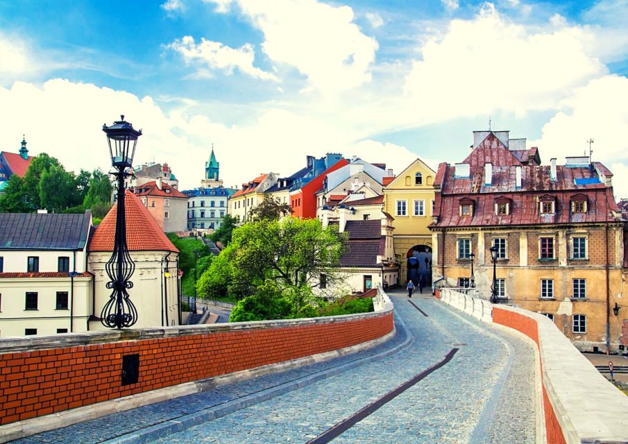 Lublin & Majdanek Small-Group Tour From Warsaw With Lunch - Good To Know