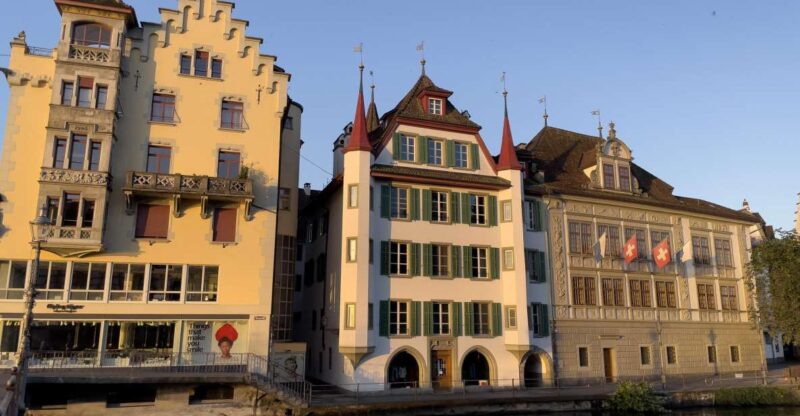 Lucerne: Smartphone Walking Tour - Cool Lucerne Old Town - Good To Know