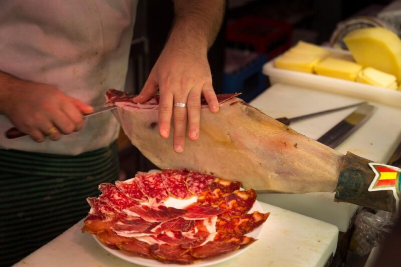 Madrid: Authentic Tapas Evening Tour With a Side of History - Key Points