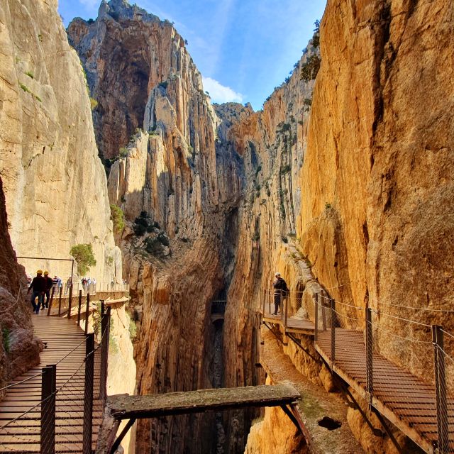 Málaga: Caminito Del Rey Guided Tour With Transportation - Key Points