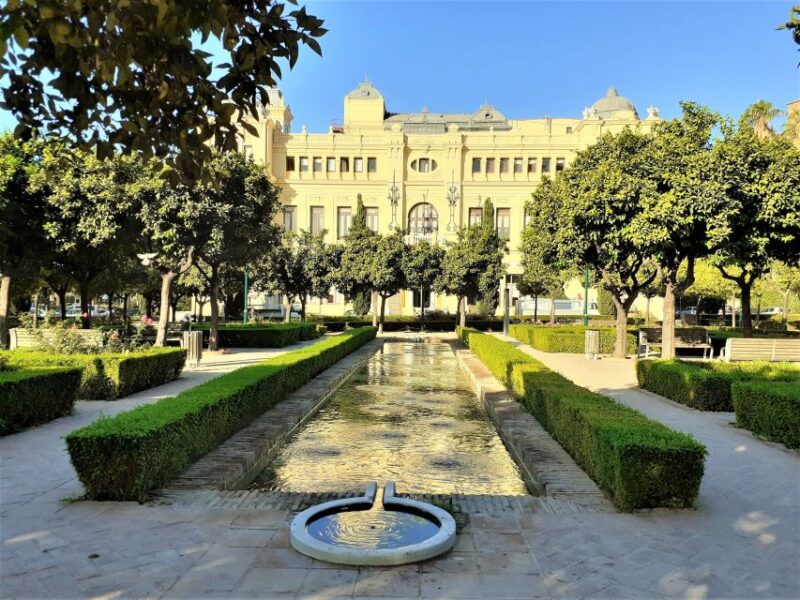 Malaga: Private Walking Tour - Key Points