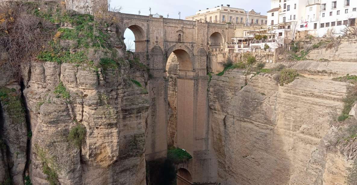 Malaga: Ronda & Setenil De Las Bodegas Trip - Key Points