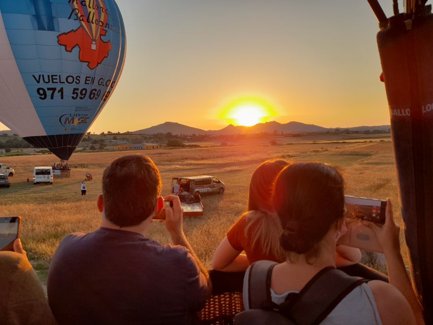 Mallorca: Hot Air Balloon Flight With Private Options - Key Points